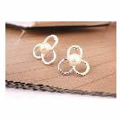 韓式珍珠三葉耳釘(銀)